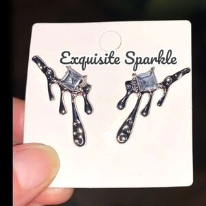 💖 Trendy Cz Diamond Melting Dripping Style Silver Post Back Stud Earrings